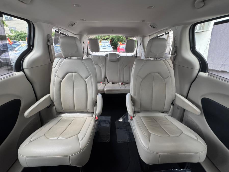 2021 Chrysler Pacifica Touring L FWD, available for sale in Newark, New Jersey | Champion Auto Sales. Newark, New Jersey 2021 Chrysler Pacifica Touring L FWD, available for sale in Newark, New Jersey | Champion Auto Sales. Newark, New Jersey