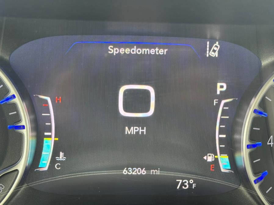 2021 Chrysler Pacifica Touring L FWD, available for sale in Newark, New Jersey | Champion Auto Sales. Newark, New Jersey 2021 Chrysler Pacifica Touring L FWD, available for sale in Newark, New Jersey | Champion Auto Sales. Newark, New Jersey