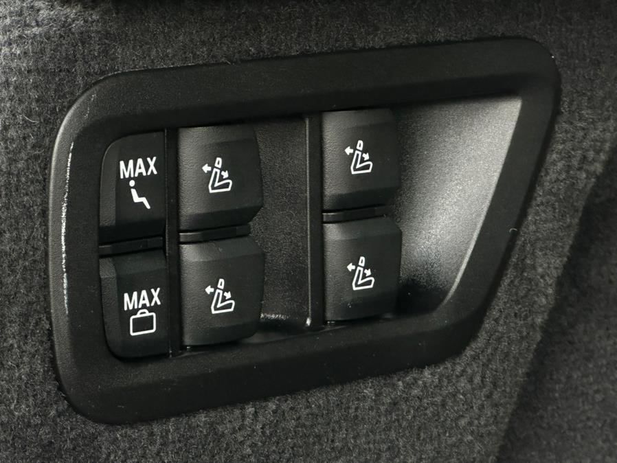 2020 BMW X7 xDrive40i Sports Activity Vehicle, available for sale in Hillside, New Jersey | Champion Auto Hillside. Hillside, New Jersey 2020 BMW X7 xDrive40i Sports Activity Vehicle, available for sale in Hillside, New Jersey | Champion Auto Hillside. Hillside, New Jersey