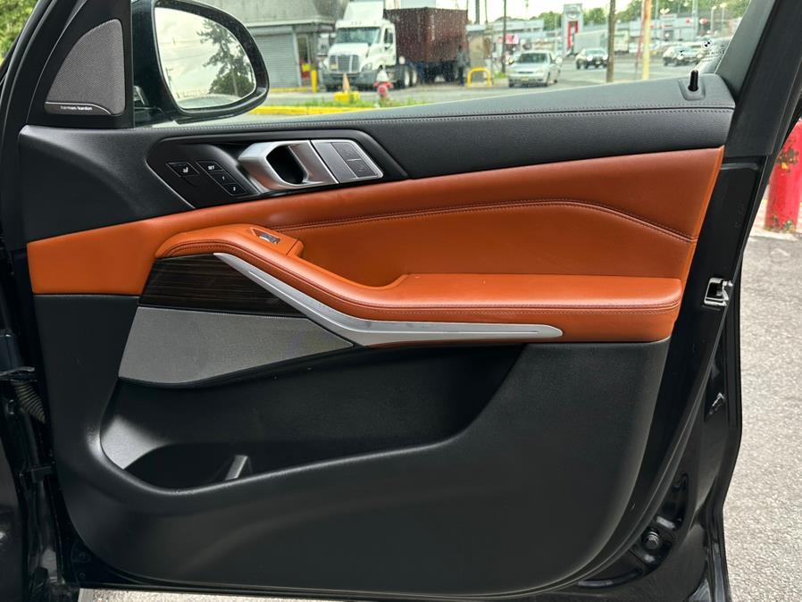 2020 BMW X7 xDrive40i Sports Activity Vehicle, available for sale in Hillside, New Jersey | Champion Auto Hillside. Hillside, New Jersey 2020 BMW X7 xDrive40i Sports Activity Vehicle, available for sale in Hillside, New Jersey | Champion Auto Hillside. Hillside, New Jersey