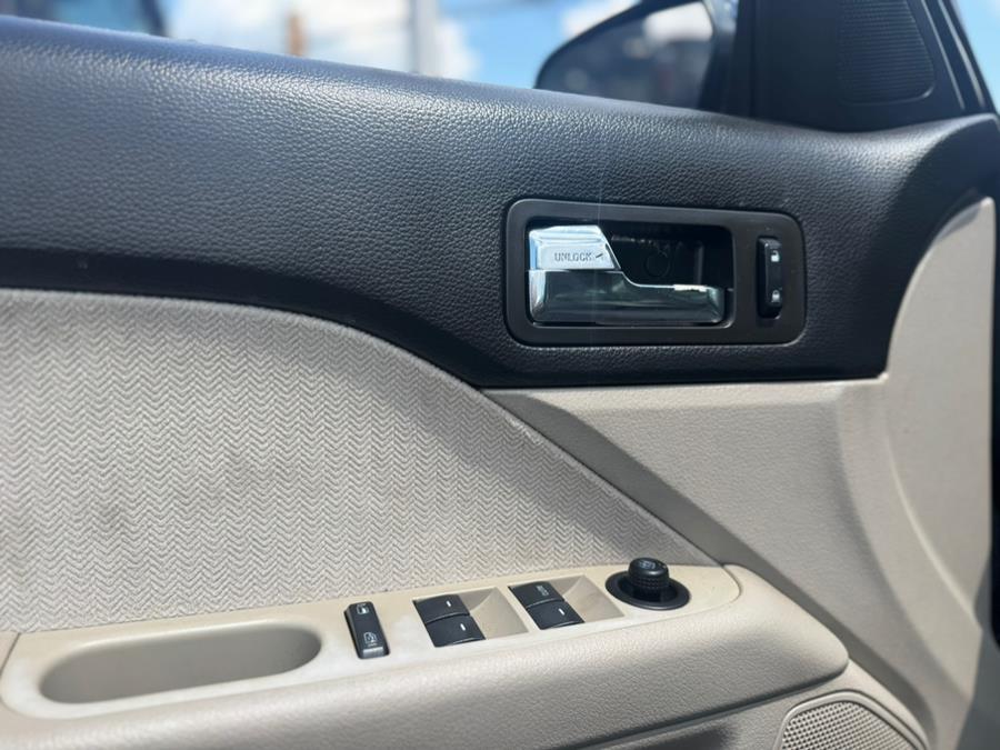 2008 Mercury Milan 4dr Sdn I4 FWD, available for sale in BURLINGTON, New Jersey | Tri States Auto Group. BURLINGTON, New Jersey 2008 Mercury Milan 4dr Sdn I4 FWD, available for sale in BURLINGTON, New Jersey | Tri States Auto Group. BURLINGTON, New Jersey
