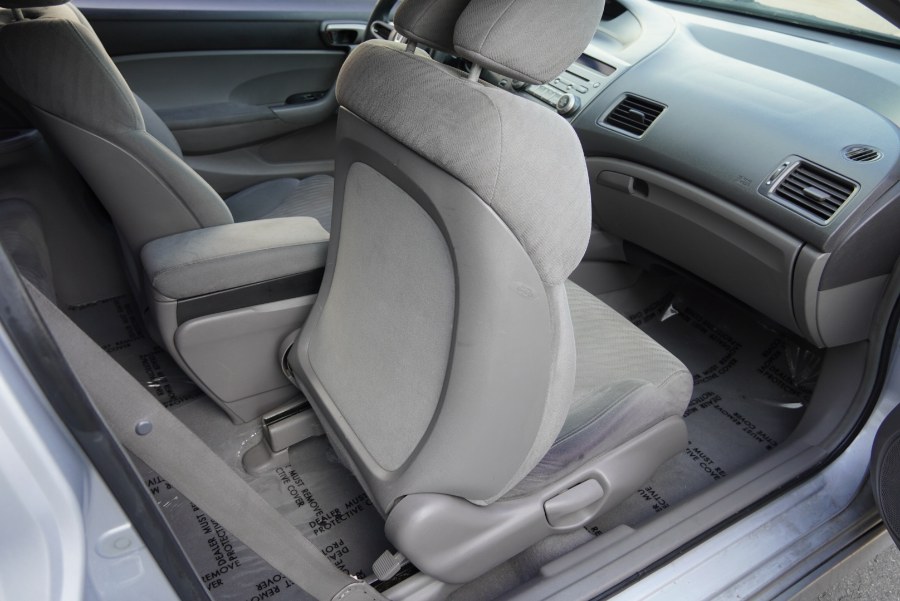 2010 Honda Civic Cpe LX 2dr Auto, available for sale in Riverside, California | Big Timin Motors LLC. Riverside, California 2010 Honda Civic Cpe LX 2dr Auto, available for sale in Riverside, California | Big Timin Motors LLC. Riverside, California