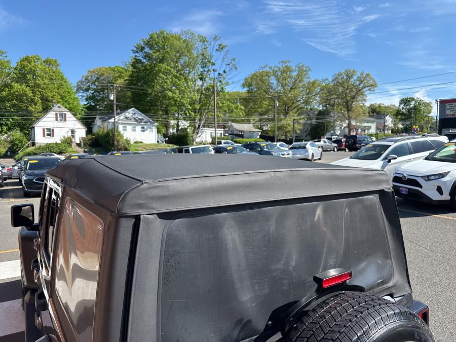 2018 Jeep Wrangler Unlimited Sport S 4x4, available for sale in Waterbury, Connecticut | National Auto Brokers, Inc.. Waterbury, Connecticut 2018 Jeep Wrangler Unlimited Sport S 4x4, available for sale in Waterbury, Connecticut | National Auto Brokers, Inc.. Waterbury, Connecticut