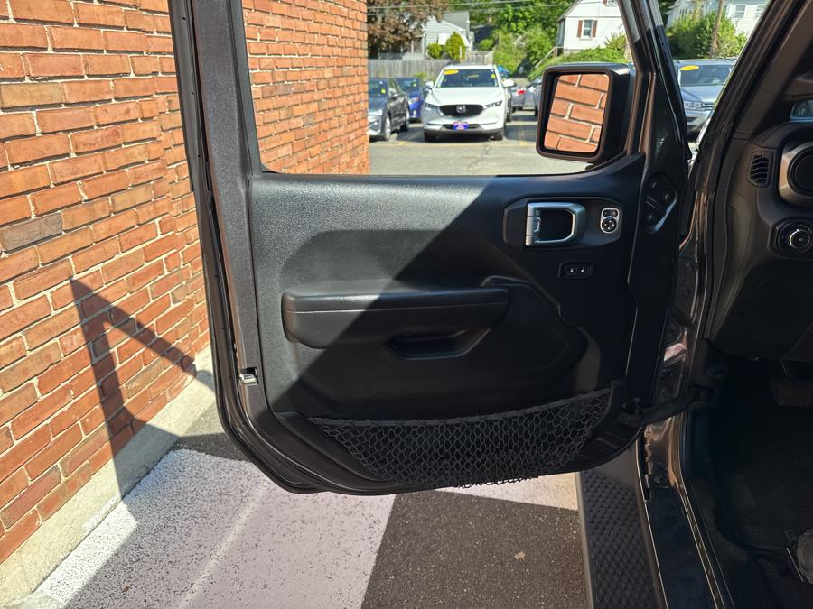 2018 Jeep Wrangler Unlimited Sport S 4x4, available for sale in Waterbury, Connecticut | National Auto Brokers, Inc.. Waterbury, Connecticut 2018 Jeep Wrangler Unlimited Sport S 4x4, available for sale in Waterbury, Connecticut | National Auto Brokers, Inc.. Waterbury, Connecticut