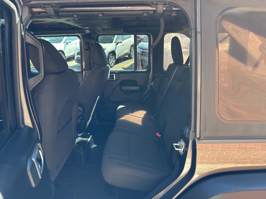 2018 Jeep Wrangler Unlimited Sport S 4x4, available for sale in Waterbury, Connecticut | National Auto Brokers, Inc.. Waterbury, Connecticut 2018 Jeep Wrangler Unlimited Sport S 4x4, available for sale in Waterbury, Connecticut | National Auto Brokers, Inc.. Waterbury, Connecticut