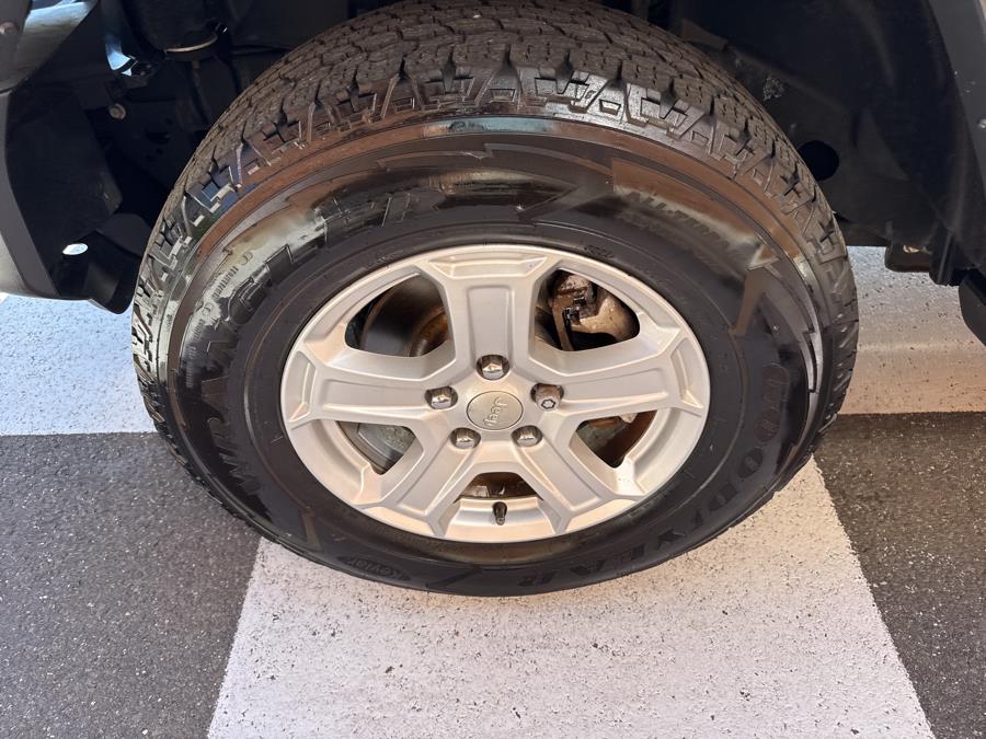 2018 Jeep Wrangler Unlimited Sport S 4x4, available for sale in Waterbury, Connecticut | National Auto Brokers, Inc.. Waterbury, Connecticut 2018 Jeep Wrangler Unlimited Sport S 4x4, available for sale in Waterbury, Connecticut | National Auto Brokers, Inc.. Waterbury, Connecticut