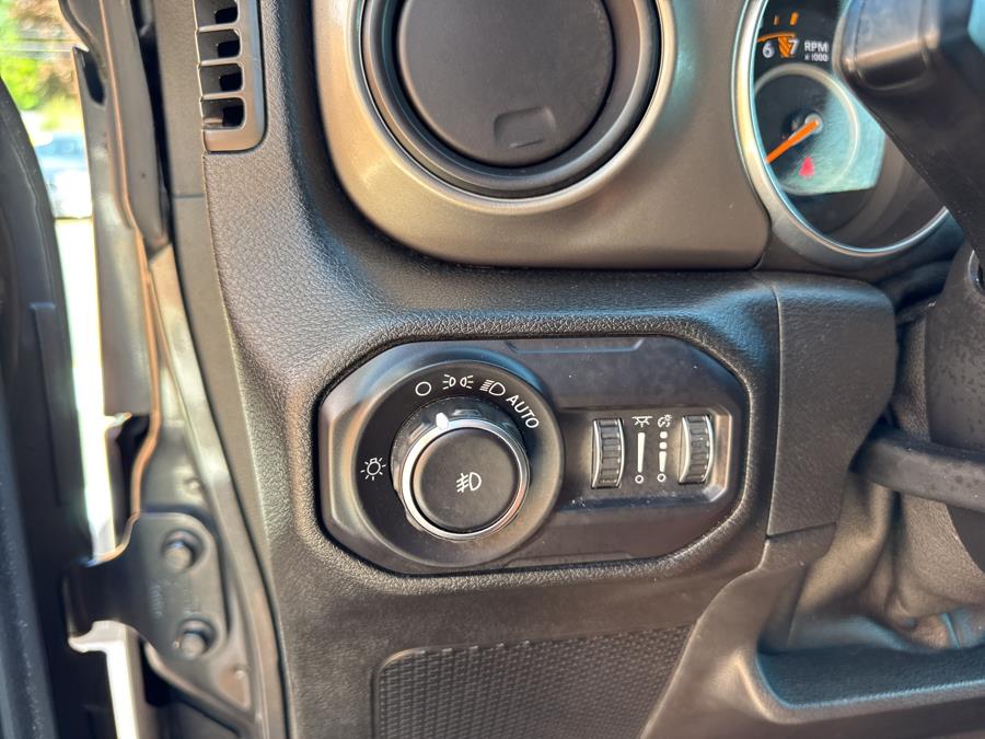 2018 Jeep Wrangler Unlimited Sport S 4x4, available for sale in Waterbury, Connecticut | National Auto Brokers, Inc.. Waterbury, Connecticut 2018 Jeep Wrangler Unlimited Sport S 4x4, available for sale in Waterbury, Connecticut | National Auto Brokers, Inc.. Waterbury, Connecticut