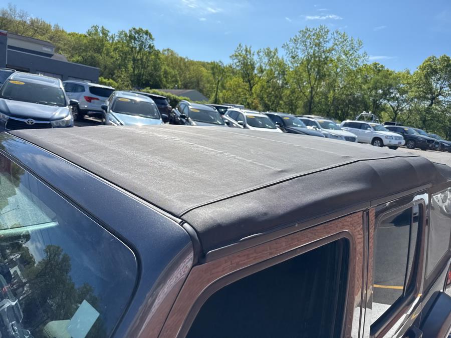 2018 Jeep Wrangler Unlimited Sport S 4x4, available for sale in Waterbury, Connecticut | National Auto Brokers, Inc.. Waterbury, Connecticut 2018 Jeep Wrangler Unlimited Sport S 4x4, available for sale in Waterbury, Connecticut | National Auto Brokers, Inc.. Waterbury, Connecticut