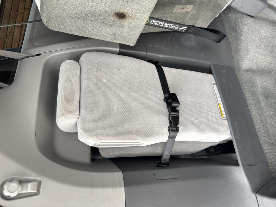 2015 Toyota Sienna 5dr 8-Pass Van LE FWD, available for sale in Waterbury, Connecticut | National Auto Brokers, Inc.. Waterbury, Connecticut 2015 Toyota Sienna 5dr 8-Pass Van LE FWD, available for sale in Waterbury, Connecticut | National Auto Brokers, Inc.. Waterbury, Connecticut