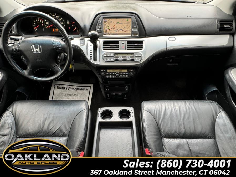 2010 Honda Odyssey 5dr Touring w/RES & Navi, available for sale in Manchester, Connecticut | Oakland Auto Sales. Manchester, Connecticut 2010 Honda Odyssey 5dr Touring w/RES & Navi, available for sale in Manchester, Connecticut | Oakland Auto Sales. Manchester, Connecticut