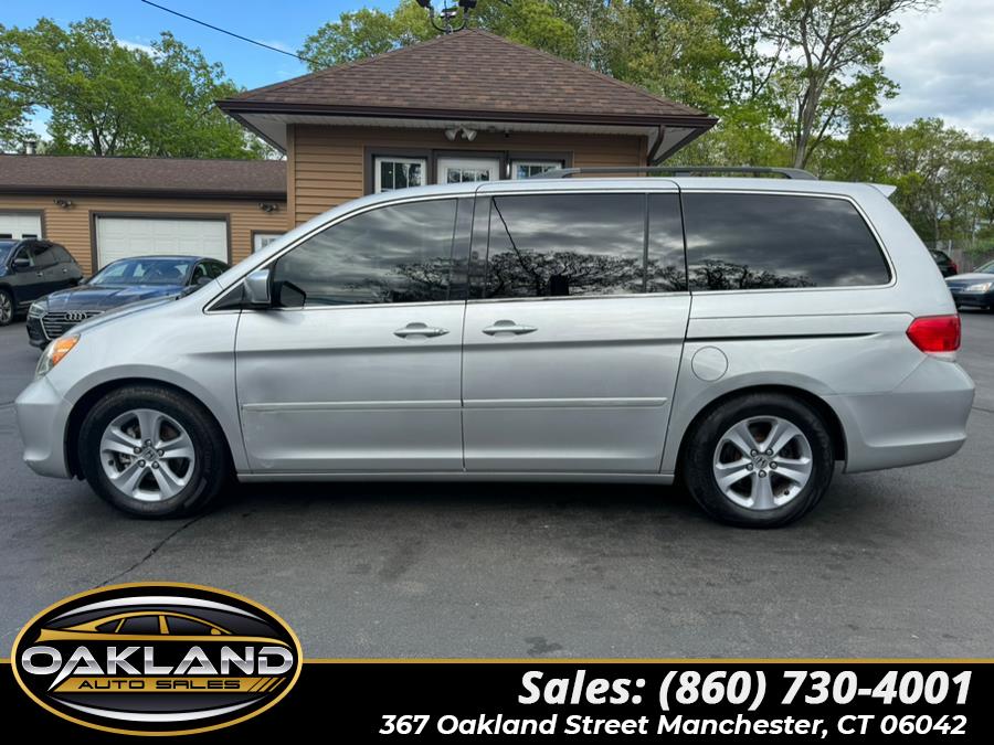 2010 Honda Odyssey 5dr Touring w/RES & Navi, available for sale in Manchester, Connecticut | Oakland Auto Sales. Manchester, Connecticut 2010 Honda Odyssey 5dr Touring w/RES & Navi, available for sale in Manchester, Connecticut | Oakland Auto Sales. Manchester, Connecticut