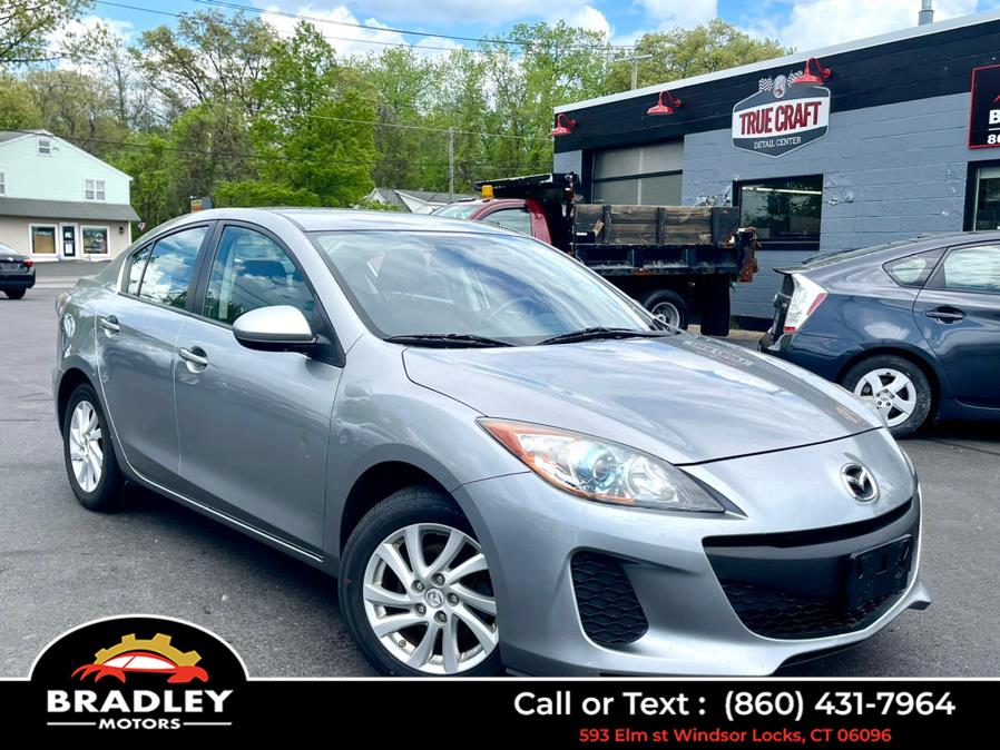 Used 2012 Mazda 3 in Windsor Locks, Connecticut | Bradley Motors Inc. Windsor Locks, Connecticut