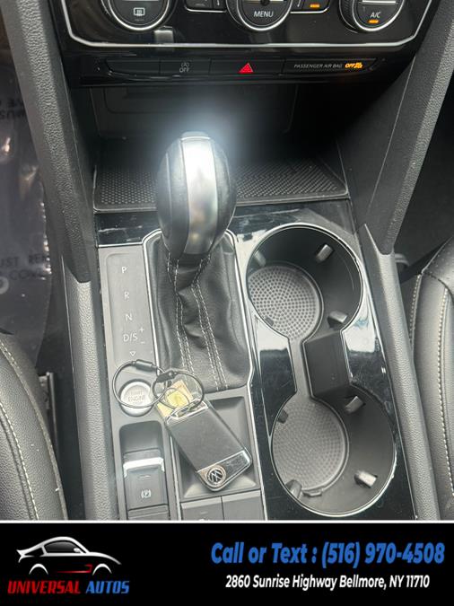 2022 Volkswagen Atlas 3.6L V6 SE w/Technology FWD, available for sale in Bellmore, New York | Universal Autos. Bellmore, New York 2022 Volkswagen Atlas 3.6L V6 SE w/Technology FWD, available for sale in Bellmore, New York | Universal Autos. Bellmore, New York