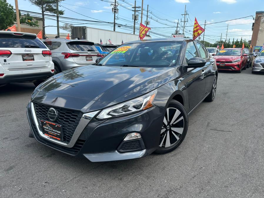 2022 Nissan Altima 2.5 SV Sedan, available for sale in Union, New Jersey | Drive Auto Boutique. Union, New Jersey 2022 Nissan Altima 2.5 SV Sedan, available for sale in Union, New Jersey | Drive Auto Boutique. Union, New Jersey