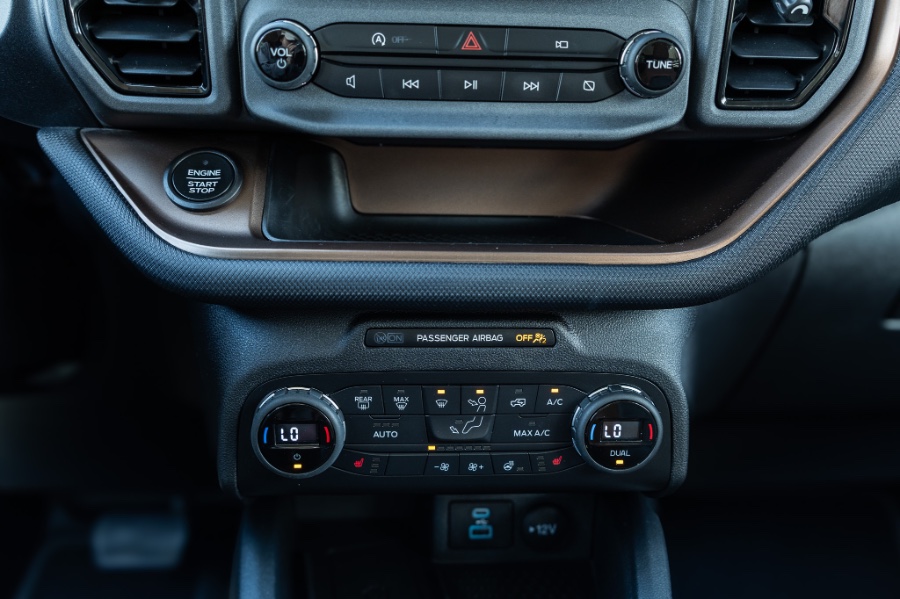 2021 Ford Bronco Sport Badlands 4x4 *Ltd Avail*, available for sale in Flushing, New York | Silverline Auto Group. Flushing, New York 2021 Ford Bronco Sport Badlands 4x4 *Ltd Avail*, available for sale in Flushing, New York | Silverline Auto Group. Flushing, New York