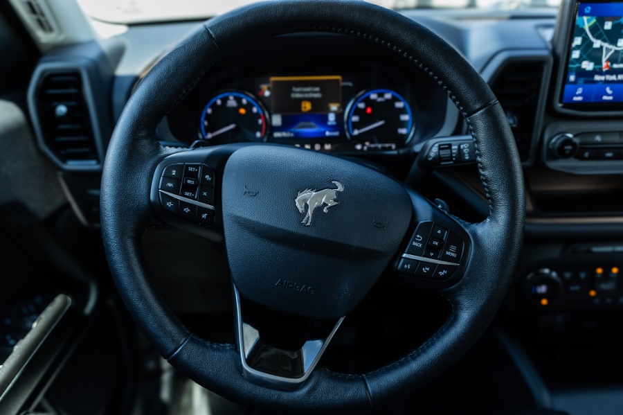 2021 Ford Bronco Sport Badlands 4x4 *Ltd Avail*, available for sale in Flushing, New York | Silverline Auto Group. Flushing, New York 2021 Ford Bronco Sport Badlands 4x4 *Ltd Avail*, available for sale in Flushing, New York | Silverline Auto Group. Flushing, New York