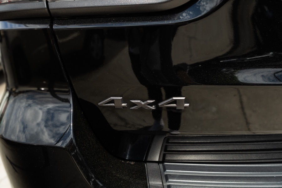 2021 Jeep Grand Cherokee Limited 4x4, available for sale in Flushing, New York | Silverline Auto Group. Flushing, New York 2021 Jeep Grand Cherokee Limited 4x4, available for sale in Flushing, New York | Silverline Auto Group. Flushing, New York