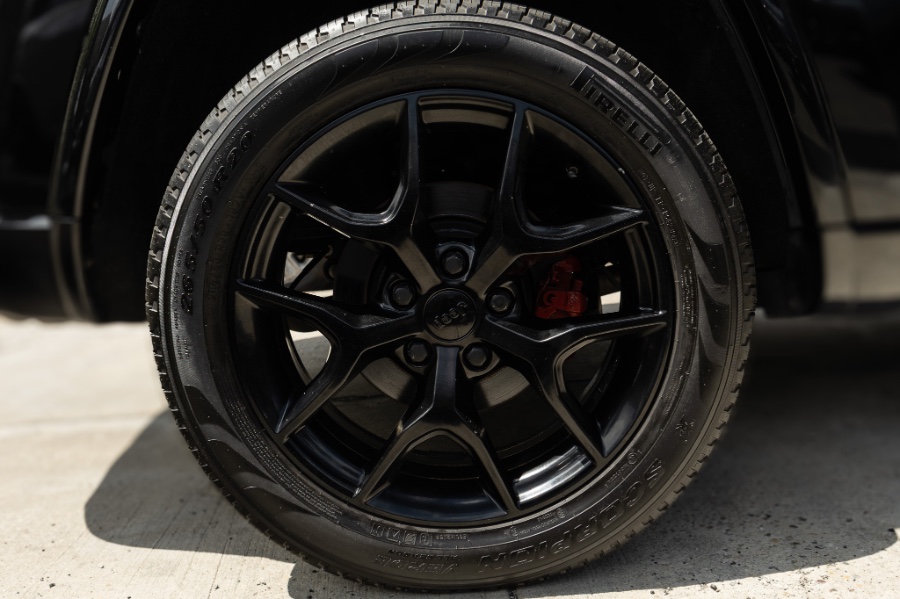 2021 Jeep Grand Cherokee Limited 4x4, available for sale in Flushing, New York | Silverline Auto Group. Flushing, New York 2021 Jeep Grand Cherokee Limited 4x4, available for sale in Flushing, New York | Silverline Auto Group. Flushing, New York