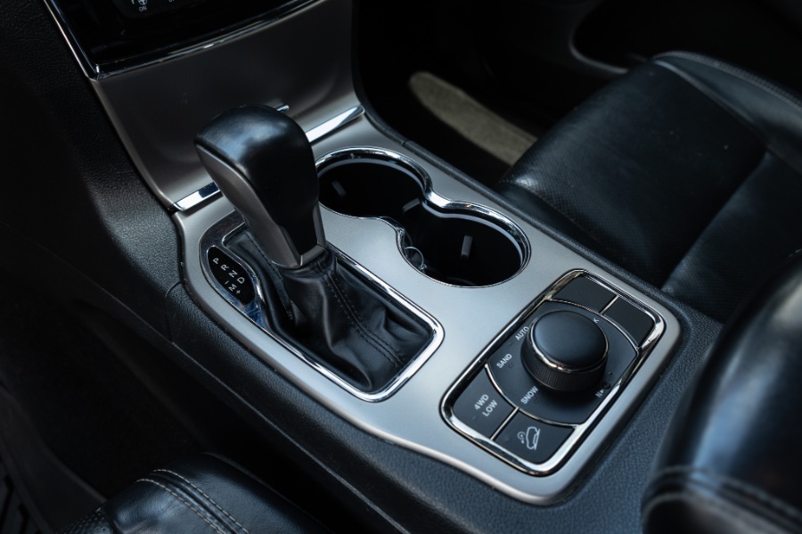2021 Jeep Grand Cherokee Limited 4x4, available for sale in Flushing, New York | Silverline Auto Group. Flushing, New York 2021 Jeep Grand Cherokee Limited 4x4, available for sale in Flushing, New York | Silverline Auto Group. Flushing, New York