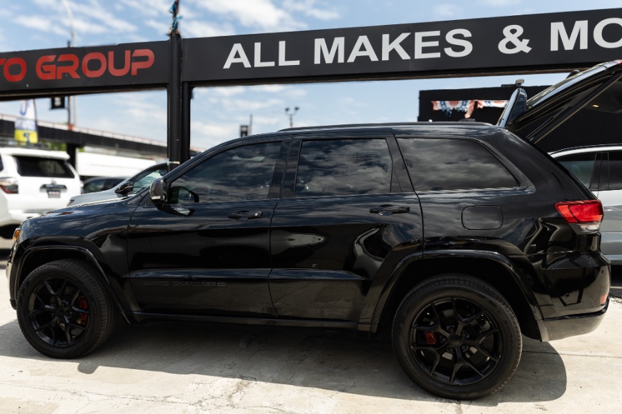 2021 Jeep Grand Cherokee Limited 4x4, available for sale in Flushing, New York | Silverline Auto Group. Flushing, New York 2021 Jeep Grand Cherokee Limited 4x4, available for sale in Flushing, New York | Silverline Auto Group. Flushing, New York