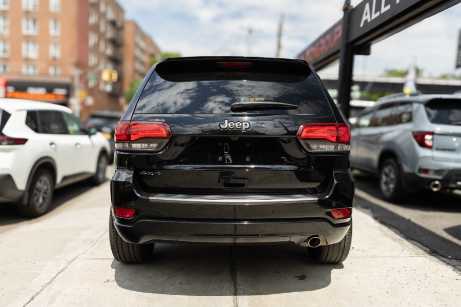 2021 Jeep Grand Cherokee Limited 4x4, available for sale in Flushing, New York | Silverline Auto Group. Flushing, New York 2021 Jeep Grand Cherokee Limited 4x4, available for sale in Flushing, New York | Silverline Auto Group. Flushing, New York
