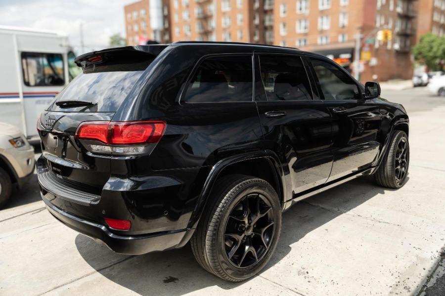 2021 Jeep Grand Cherokee Limited 4x4, available for sale in Flushing, New York | Silverline Auto Group. Flushing, New York 2021 Jeep Grand Cherokee Limited 4x4, available for sale in Flushing, New York | Silverline Auto Group. Flushing, New York