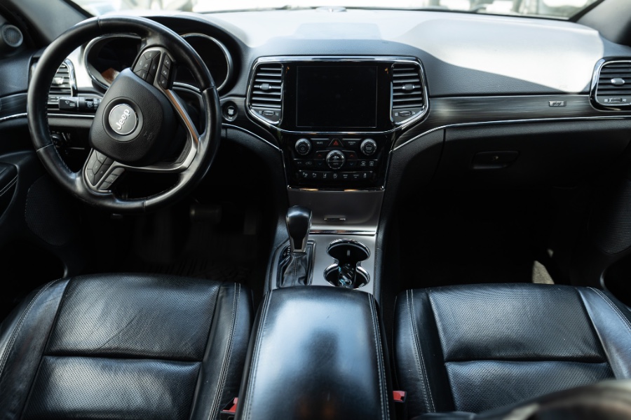 2021 Jeep Grand Cherokee Limited 4x4, available for sale in Flushing, New York | Silverline Auto Group. Flushing, New York 2021 Jeep Grand Cherokee Limited 4x4, available for sale in Flushing, New York | Silverline Auto Group. Flushing, New York