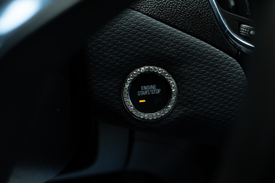 2018 Chevrolet Cruze 4dr Sdn 1.4L LT w/1SD, available for sale in Flushing, New York | Silverline Auto Group. Flushing, New York 2018 Chevrolet Cruze 4dr Sdn 1.4L LT w/1SD, available for sale in Flushing, New York | Silverline Auto Group. Flushing, New York