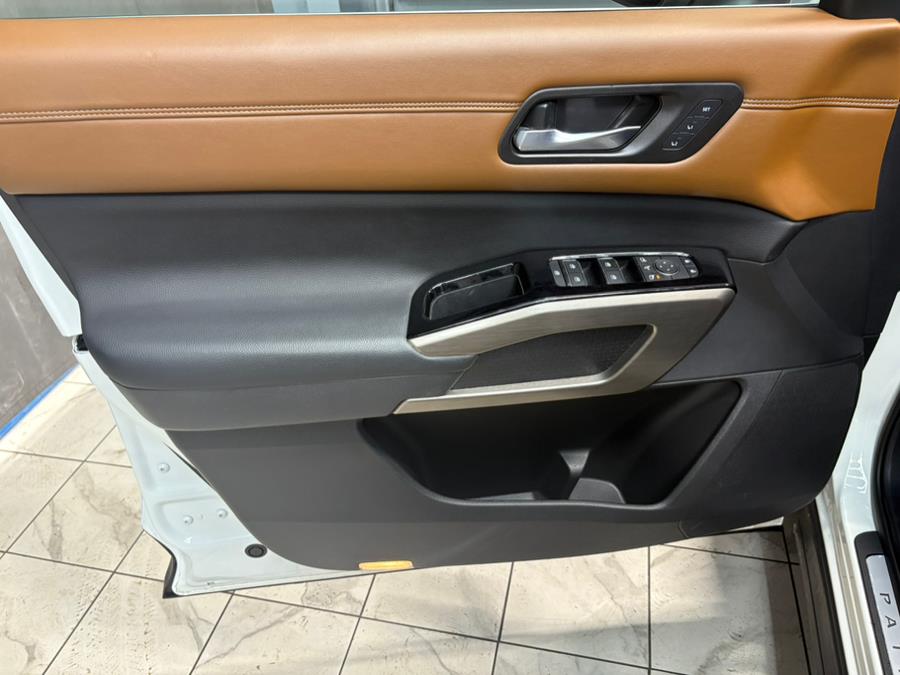 2022 Nissan Pathfinder Platinum 4WD, available for sale in Hillside, New Jersey | Euro Lux Auto. Hillside, New Jersey 2022 Nissan Pathfinder Platinum 4WD, available for sale in Hillside, New Jersey | Euro Lux Auto. Hillside, New Jersey