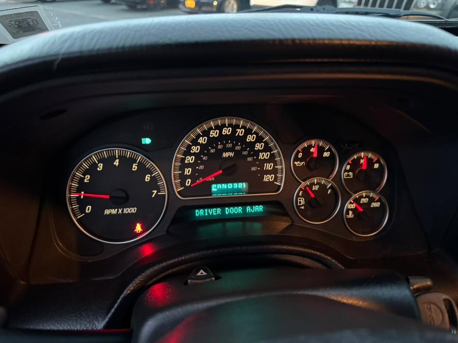 2005 GMC Envoy 4dr 4WD SLT, available for sale in Copiague, New York | Great Buy Auto Sales. Copiague, New York 2005 GMC Envoy 4dr 4WD SLT, available for sale in Copiague, New York | Great Buy Auto Sales. Copiague, New York