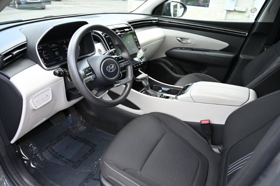 2024 Hyundai Tucson SEL AWD *Ltd Avail*, available for sale in Waterbury, Connecticut | Highline Car Connection. Waterbury, Connecticut 2024 Hyundai Tucson SEL AWD *Ltd Avail*, available for sale in Waterbury, Connecticut | Highline Car Connection. Waterbury, Connecticut