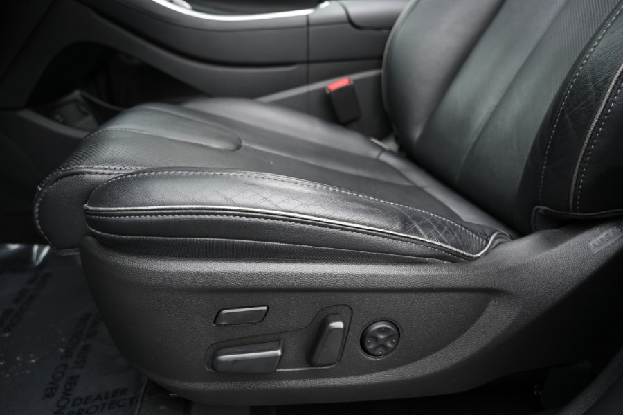 2023 Hyundai Santa Fe Limited AWD, available for sale in Waterbury, Connecticut | Highline Car Connection. Waterbury, Connecticut 2023 Hyundai Santa Fe Limited AWD, available for sale in Waterbury, Connecticut | Highline Car Connection. Waterbury, Connecticut