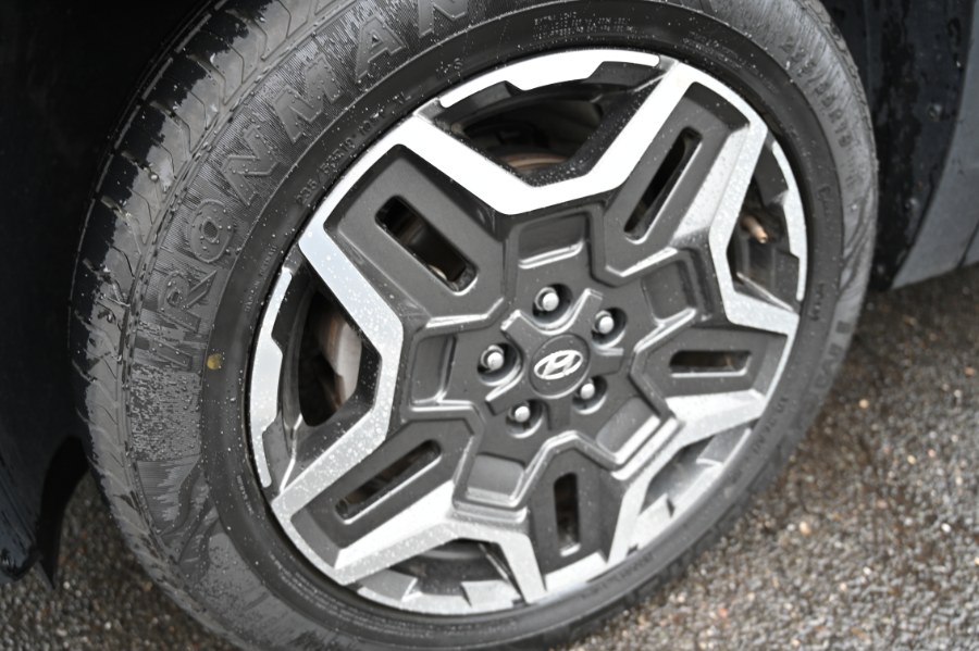 2023 Hyundai Santa Fe Limited AWD, available for sale in Waterbury, Connecticut | Highline Car Connection. Waterbury, Connecticut 2023 Hyundai Santa Fe Limited AWD, available for sale in Waterbury, Connecticut | Highline Car Connection. Waterbury, Connecticut