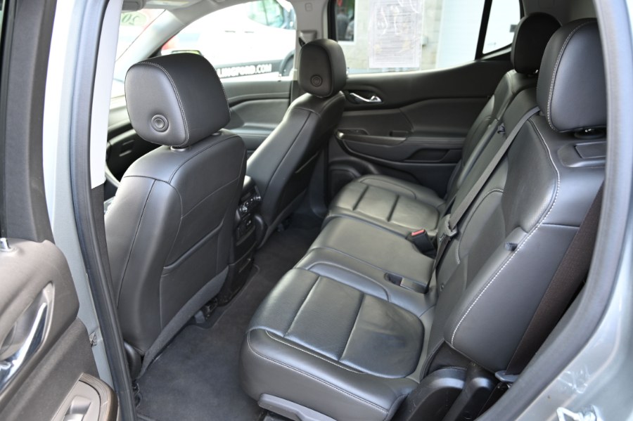 2023 GMC Acadia AWD 4dr SLT, available for sale in Waterbury, Connecticut | Highline Car Connection. Waterbury, Connecticut 2023 GMC Acadia AWD 4dr SLT, available for sale in Waterbury, Connecticut | Highline Car Connection. Waterbury, Connecticut