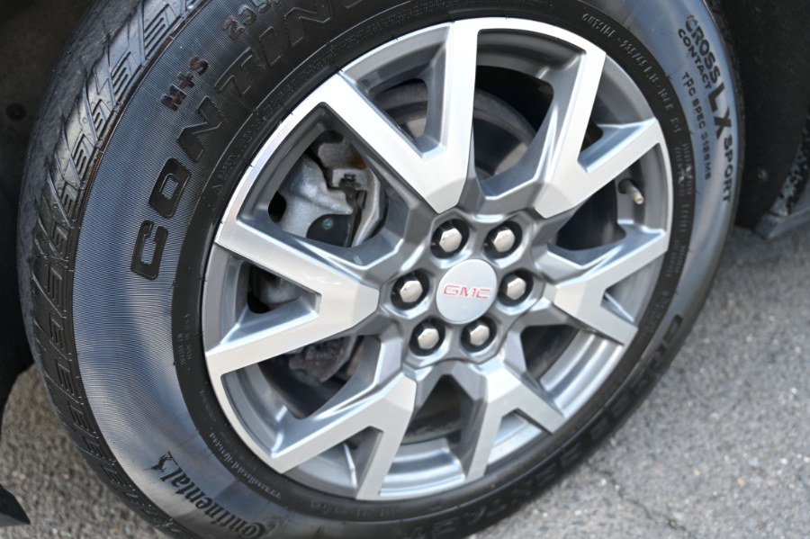 2023 GMC Acadia AWD 4dr SLT, available for sale in Waterbury, Connecticut | Highline Car Connection. Waterbury, Connecticut 2023 GMC Acadia AWD 4dr SLT, available for sale in Waterbury, Connecticut | Highline Car Connection. Waterbury, Connecticut