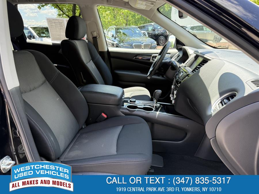 2019 Nissan Pathfinder SV, available for sale in Yonkers, New York | Apex Westchester Used Vehicles. Yonkers, New York 2019 Nissan Pathfinder SV, available for sale in Yonkers, New York | Apex Westchester Used Vehicles. Yonkers, New York