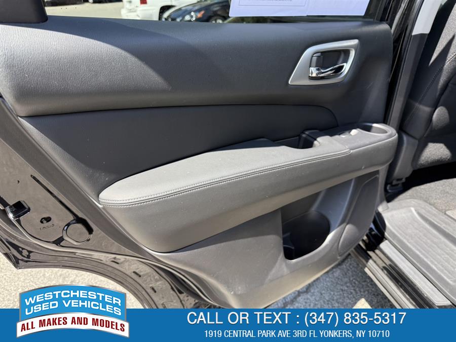 2019 Nissan Pathfinder SV, available for sale in Yonkers, New York | Apex Westchester Used Vehicles. Yonkers, New York 2019 Nissan Pathfinder SV, available for sale in Yonkers, New York | Apex Westchester Used Vehicles. Yonkers, New York
