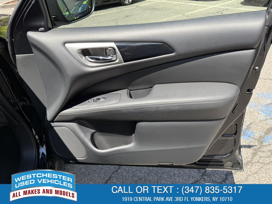 2019 Nissan Pathfinder SV, available for sale in Yonkers, New York | Apex Westchester Used Vehicles. Yonkers, New York 2019 Nissan Pathfinder SV, available for sale in Yonkers, New York | Apex Westchester Used Vehicles. Yonkers, New York