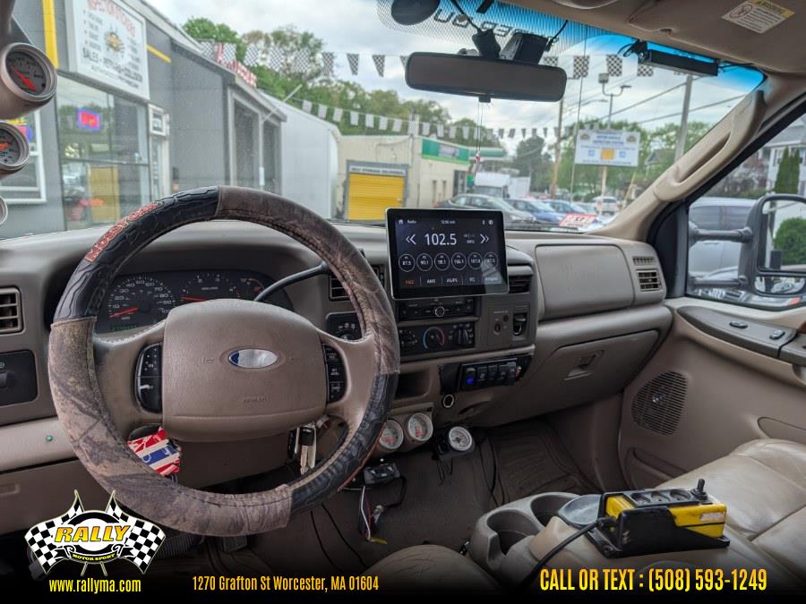 2004 Ford Super Duty F-350 DRW Supercab 158" XLT 4WD, available for sale in Worcester, Massachusetts | Rally Motor Sports. Worcester, Massachusetts 2004 Ford Super Duty F-350 DRW Supercab 158" XLT 4WD, available for sale in Worcester, Massachusetts | Rally Motor Sports. Worcester, Massachusetts