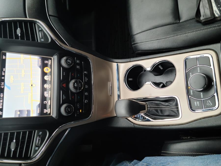 2017 Jeep Grand Cherokee Limited 4x4, available for sale in Milford, Connecticut | Chip's Auto Sales Inc. Milford, Connecticut 2017 Jeep Grand Cherokee Limited 4x4, available for sale in Milford, Connecticut | Chip's Auto Sales Inc. Milford, Connecticut