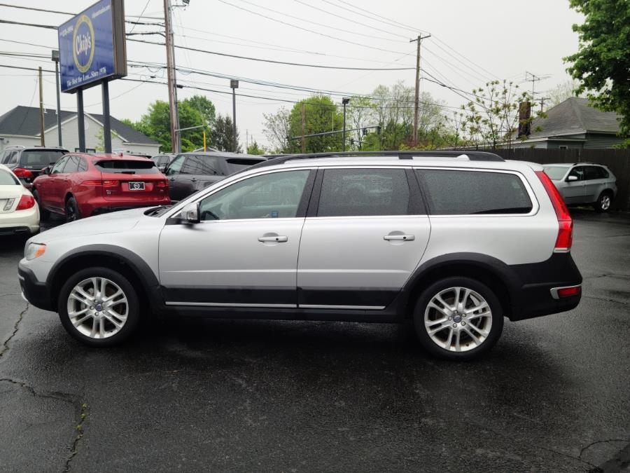 2016 Volvo XC70 AWD 4dr Wgn T5 Premier, available for sale in Milford, Connecticut | Chip's Auto Sales Inc. Milford, Connecticut 2016 Volvo XC70 AWD 4dr Wgn T5 Premier, available for sale in Milford, Connecticut | Chip's Auto Sales Inc. Milford, Connecticut