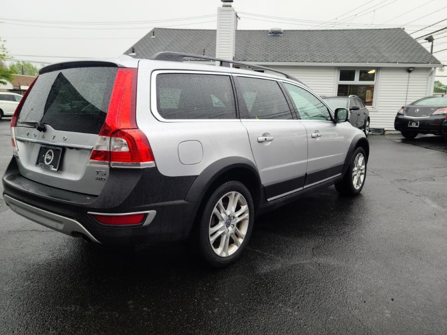 2016 Volvo XC70 AWD 4dr Wgn T5 Premier, available for sale in Milford, Connecticut | Chip's Auto Sales Inc. Milford, Connecticut 2016 Volvo XC70 AWD 4dr Wgn T5 Premier, available for sale in Milford, Connecticut | Chip's Auto Sales Inc. Milford, Connecticut