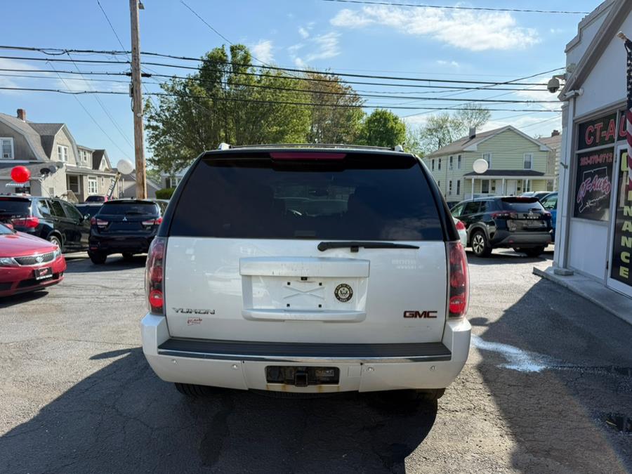 2014 GMC Yukon AWD 4dr Denali, available for sale in Bridgeport, Connecticut | CT Auto. Bridgeport, Connecticut 2014 GMC Yukon AWD 4dr Denali, available for sale in Bridgeport, Connecticut | CT Auto. Bridgeport, Connecticut
