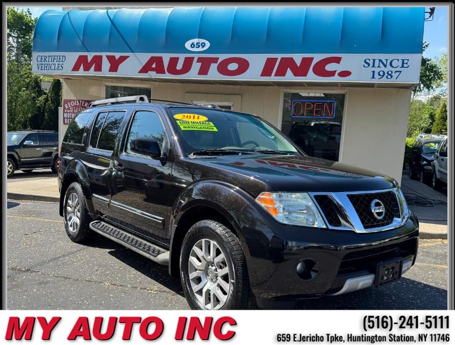 Used 2011 Nissan Pathfinder in Huntington Station, New York | My Auto Inc.. Huntington Station, New York
