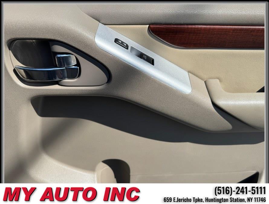 2011 Nissan Pathfinder 4WD 4dr V6 LE, available for sale in Huntington Station, New York | My Auto Inc.. Huntington Station, New York 2011 Nissan Pathfinder 4WD 4dr V6 LE, available for sale in Huntington Station, New York | My Auto Inc.. Huntington Station, New York
