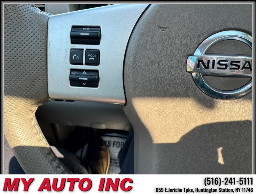 2011 Nissan Pathfinder 4WD 4dr V6 LE, available for sale in Huntington Station, New York | My Auto Inc.. Huntington Station, New York 2011 Nissan Pathfinder 4WD 4dr V6 LE, available for sale in Huntington Station, New York | My Auto Inc.. Huntington Station, New York