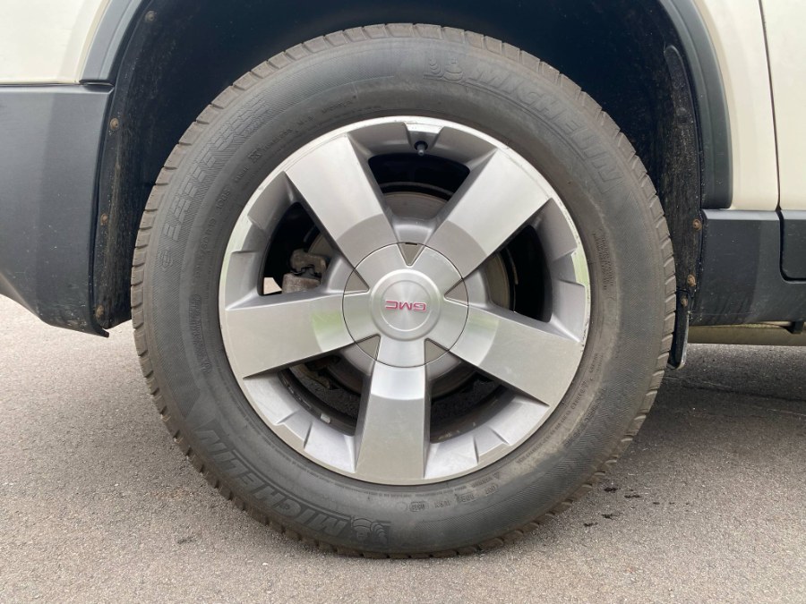2011 GMC Acadia FWD 4dr SLT1, available for sale in Ortonville, Michigan | Marsh Auto Sales LLC. Ortonville, Michigan 2011 GMC Acadia FWD 4dr SLT1, available for sale in Ortonville, Michigan | Marsh Auto Sales LLC. Ortonville, Michigan