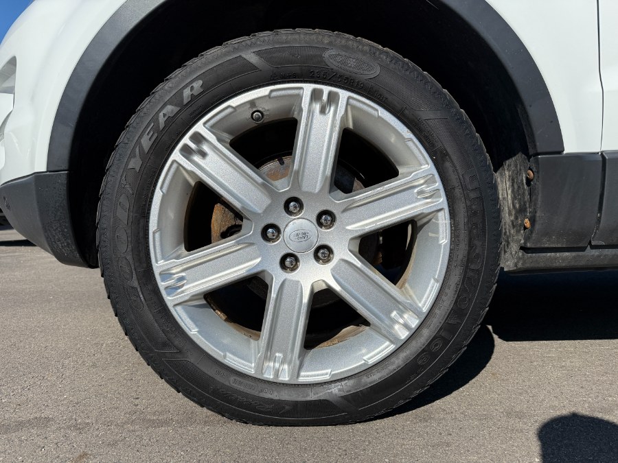 2015 Land Rover Range Rover Evoque 5dr HB Pure Premium, available for sale in Ortonville, Michigan | Marsh Auto Sales LLC. Ortonville, Michigan 2015 Land Rover Range Rover Evoque 5dr HB Pure Premium, available for sale in Ortonville, Michigan | Marsh Auto Sales LLC. Ortonville, Michigan