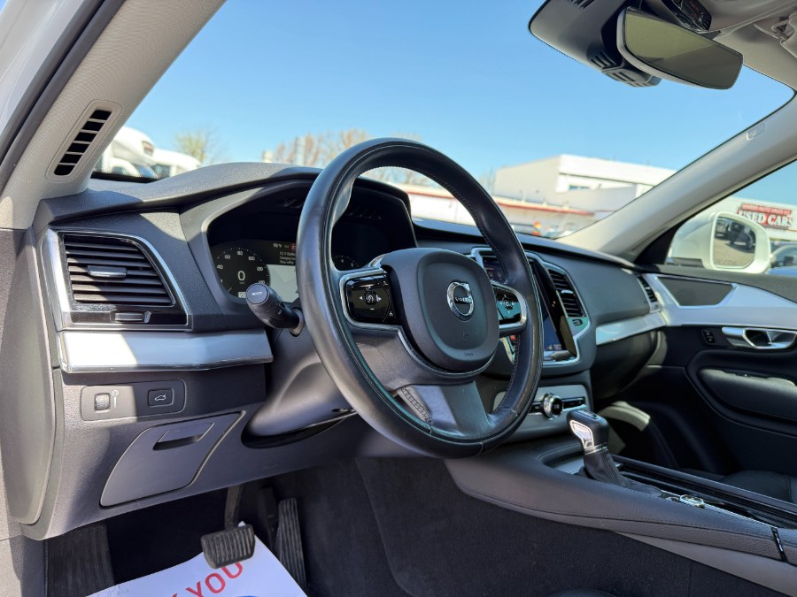 2017 Volvo XC90 T6 AWD 7-Passenger Momentum, available for sale in Ortonville, Michigan | Marsh Auto Sales LLC. Ortonville, Michigan 2017 Volvo XC90 T6 AWD 7-Passenger Momentum, available for sale in Ortonville, Michigan | Marsh Auto Sales LLC. Ortonville, Michigan