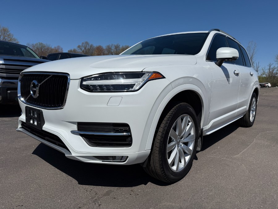 Used 2017 Volvo XC90 in Ortonville, Michigan | Marsh Auto Sales LLC. Ortonville, Michigan